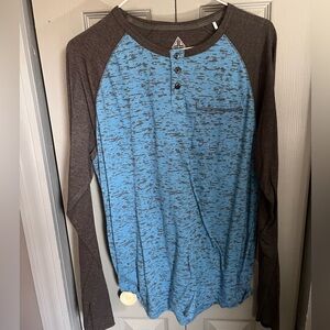 Swiss cross long sleeve